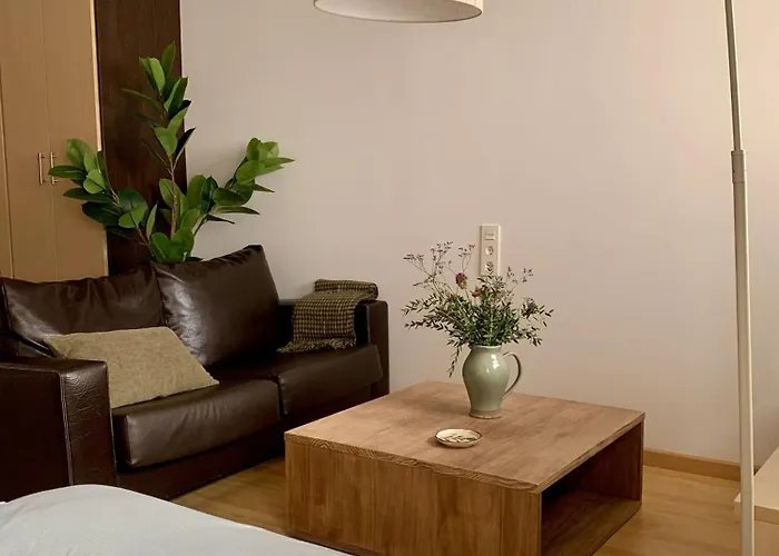 Marques De Teverga , Centro * Oviedo