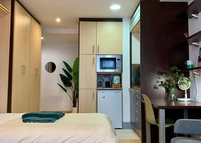 Marques De Teverga , Centro Oviedo