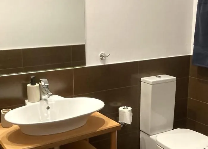 Marques De Teverga , Centro * Oviedo